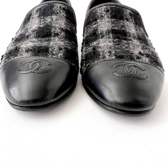 CHANEL | Tweed Cap Toe Loafers Flats CC Interlocking Logo Black Grey Plaid 36.5 - Picture 5 of 12
